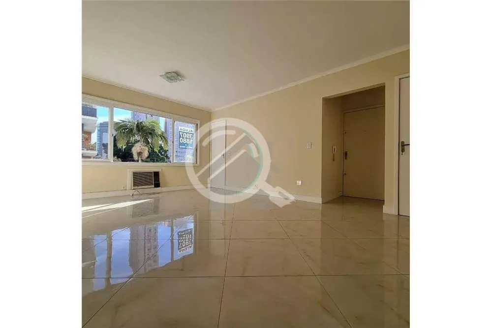 Imagem Maravilhoso apartamento recentemente revitalizado e reformado com 120 m2 privativos, 3 amplos e sile...