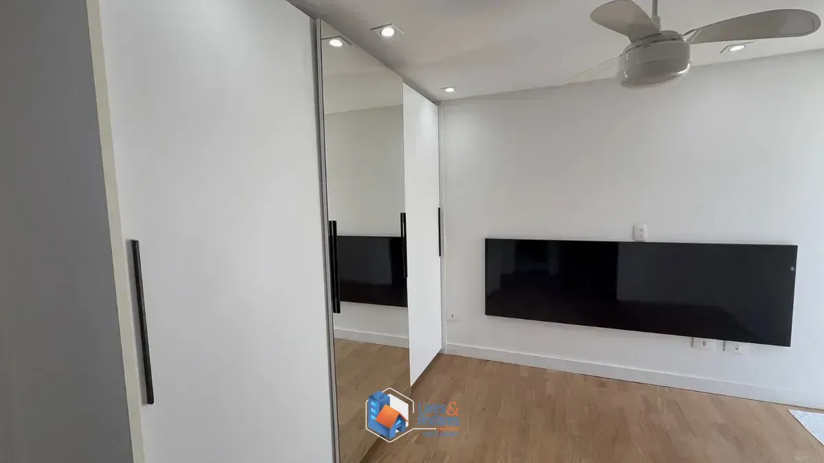 Imagem Casa no condomínio Casa do Horto para venda com 3 quartos, sendo 3 suítes, 560m²