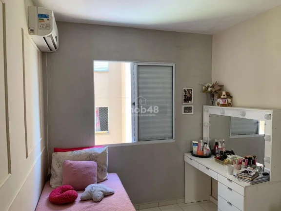 Imagem Descubra seu novo lar em Serraria, São José! Apartamento de 68m² com 3 dormitórios por apenas R$349.000. Venha conhecer!