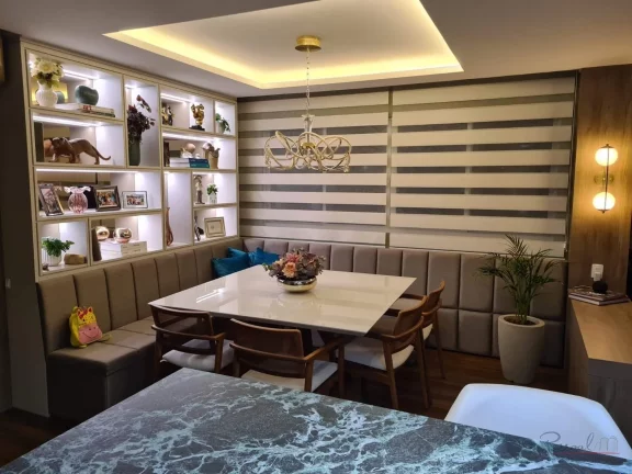 Imagem Apartamento semi-mobiliado à venda com 4 suítes, sendo uma master com closet, lavabo, sacada com c...