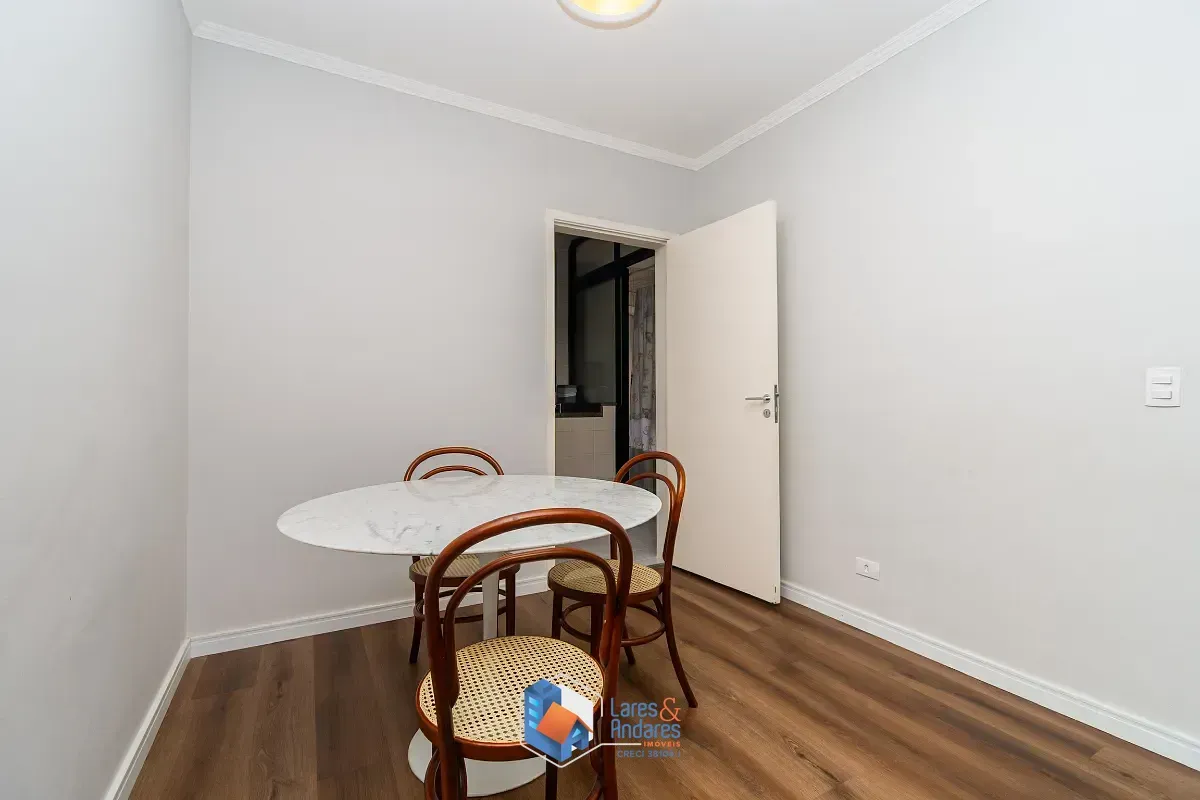 Imagem Apartamento para venda em Moema com 3 quartos, sendo 1 suíte, 90m²