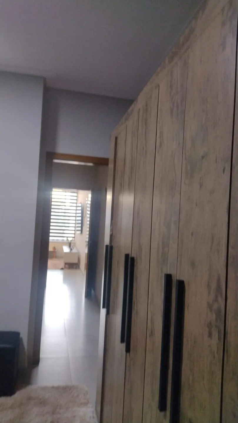 Imagem Casa à venda 2 Quartos, 1 Suite, 2 Vagas, 175M², Condomínio Residencial e Comercial Laguna, Pindamonhangaba - SP