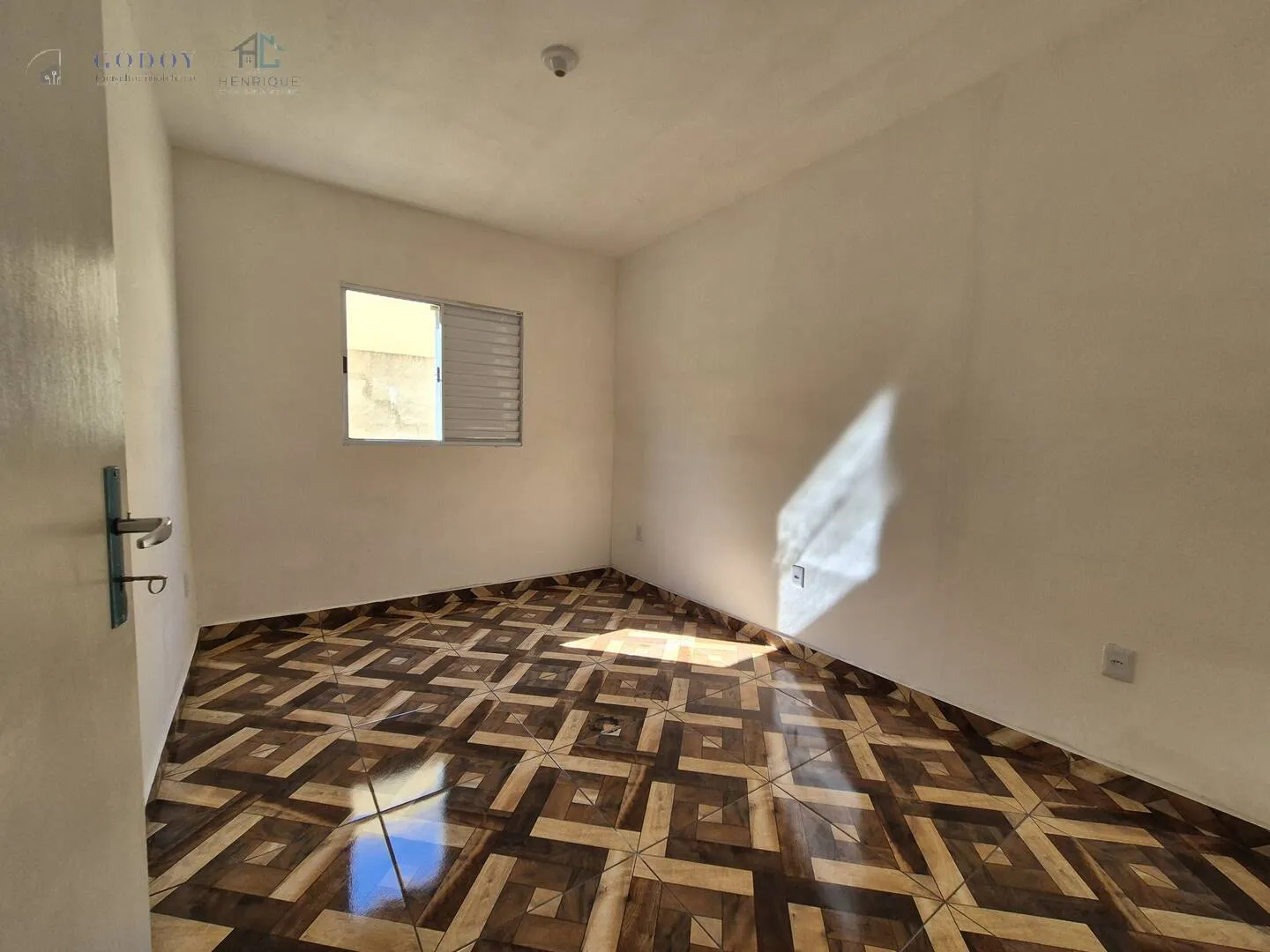 Imagem Casa Térrea com 3 Dormitórios sendo 1 suite em Condomínio Fechado