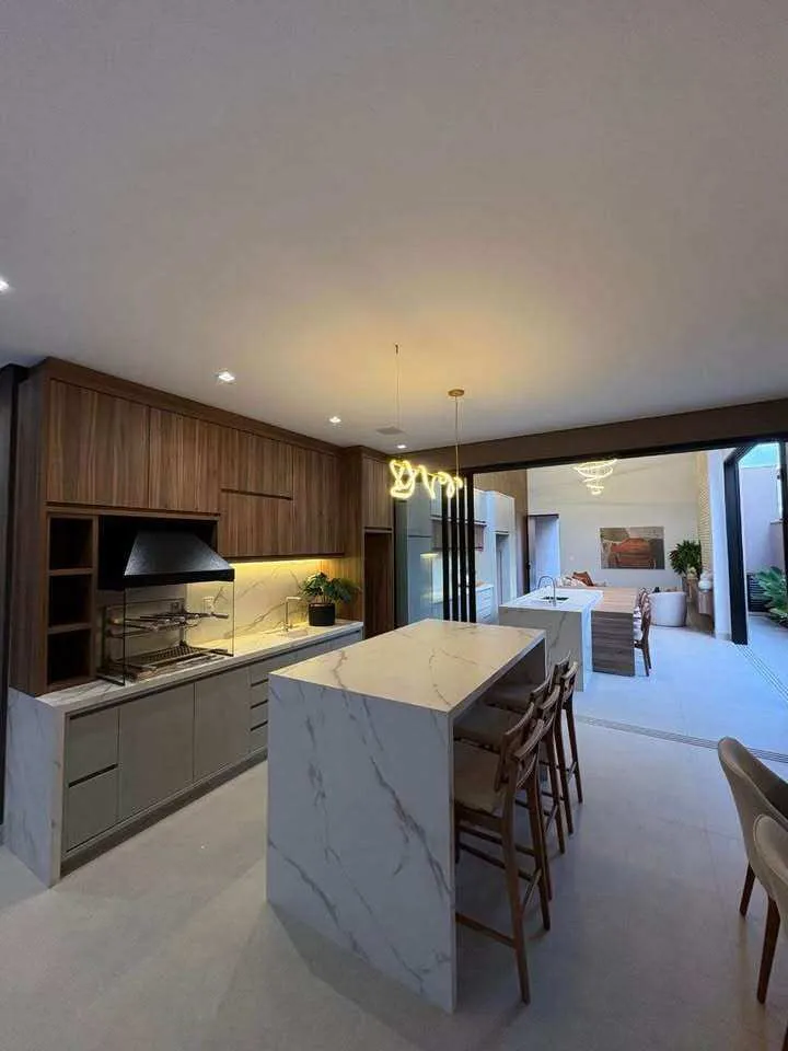 Imagem Casa à venda em Franca, Parque Franville, com 3 quartos, 212m2
