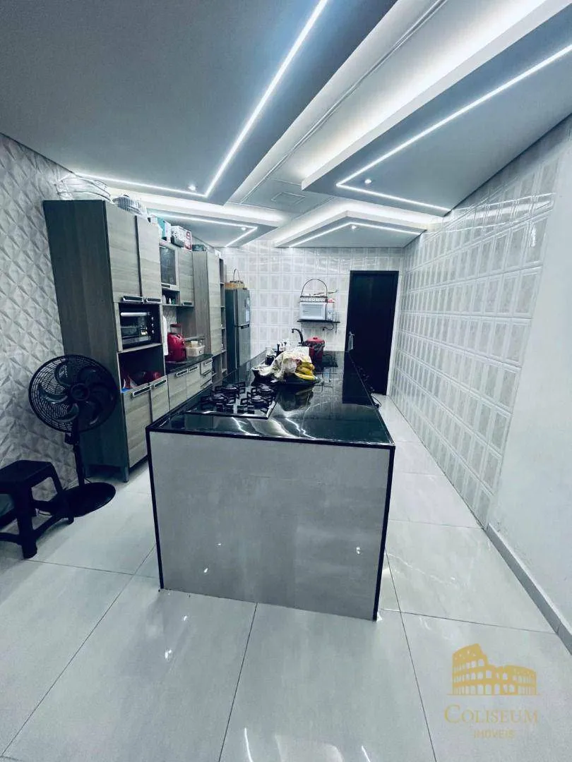 Imagem Casa com 3 dormitórios à venda, 171 m² por R$ 450.000,00 - Maracanã - Praia Grande/SP