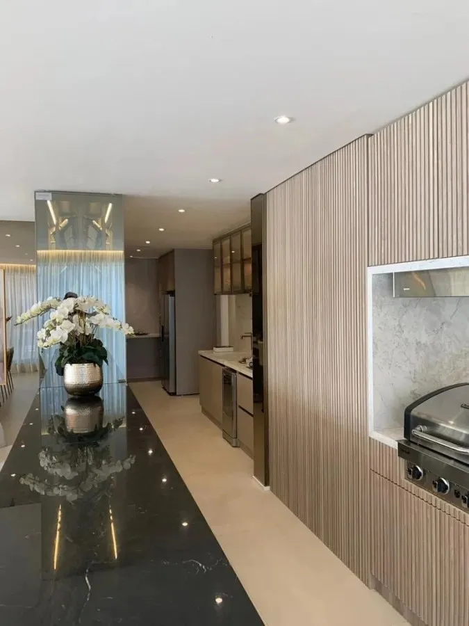 Imagem Apartamento para Venda em São Paulo, Pinheiros, 4 dormitórios, 4 suítes, 5 banheiros, 3 vagas
