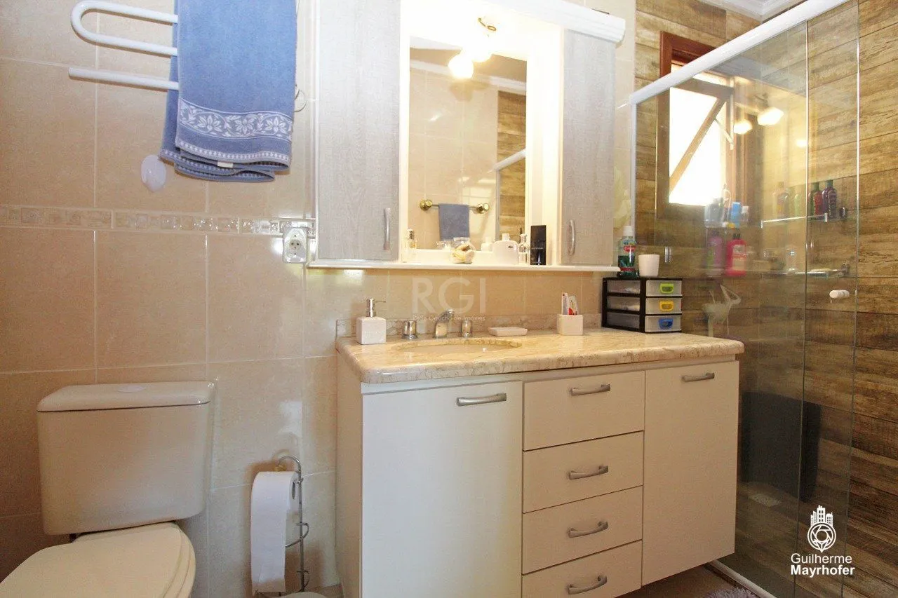 Imagem Casa para Venda - 227.93m², 3 dormitórios, 1 suite, 2 vagas - Chácara das Pedras