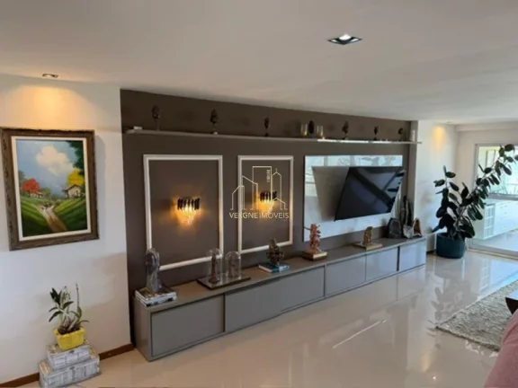 Imagem Vendo apartamento no Première Jaguaribe com 4 suítes ? Frente Mar na Orla de Salvador