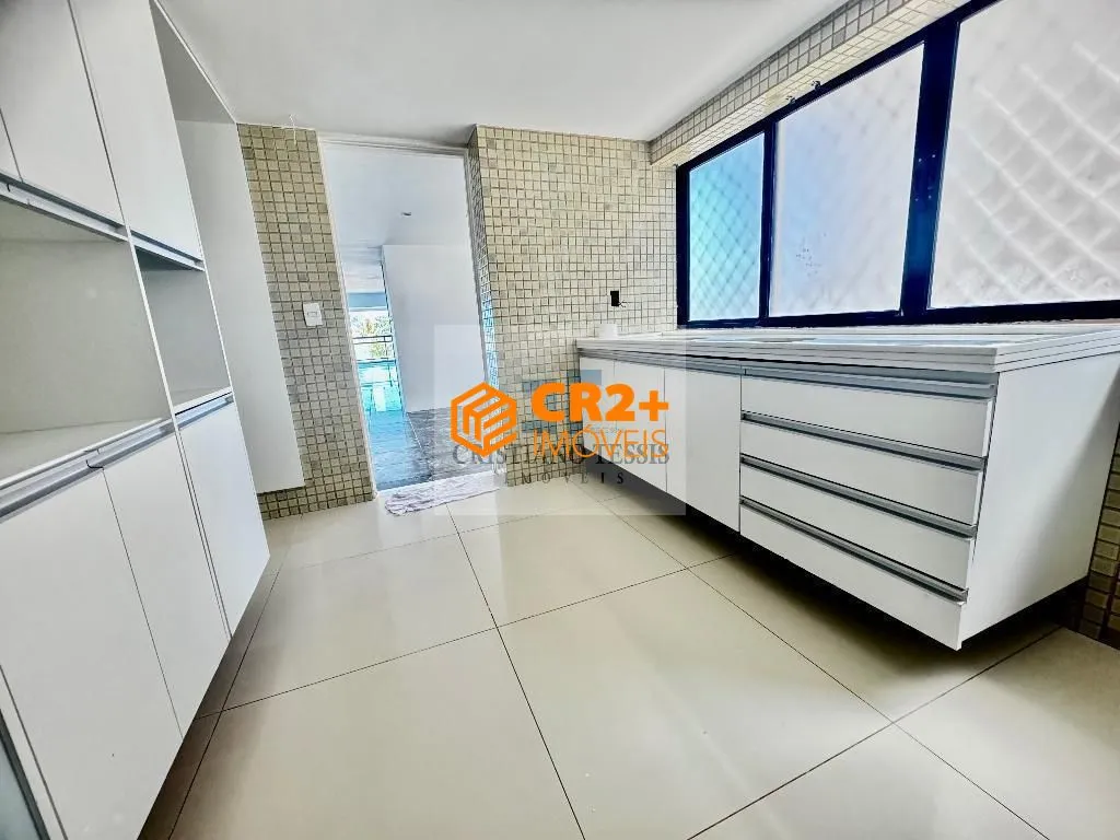 Imagem Apartamento à venda no Edifício Vina Del Mar , Av. Boa Viagem, com 210m² 3 Quary