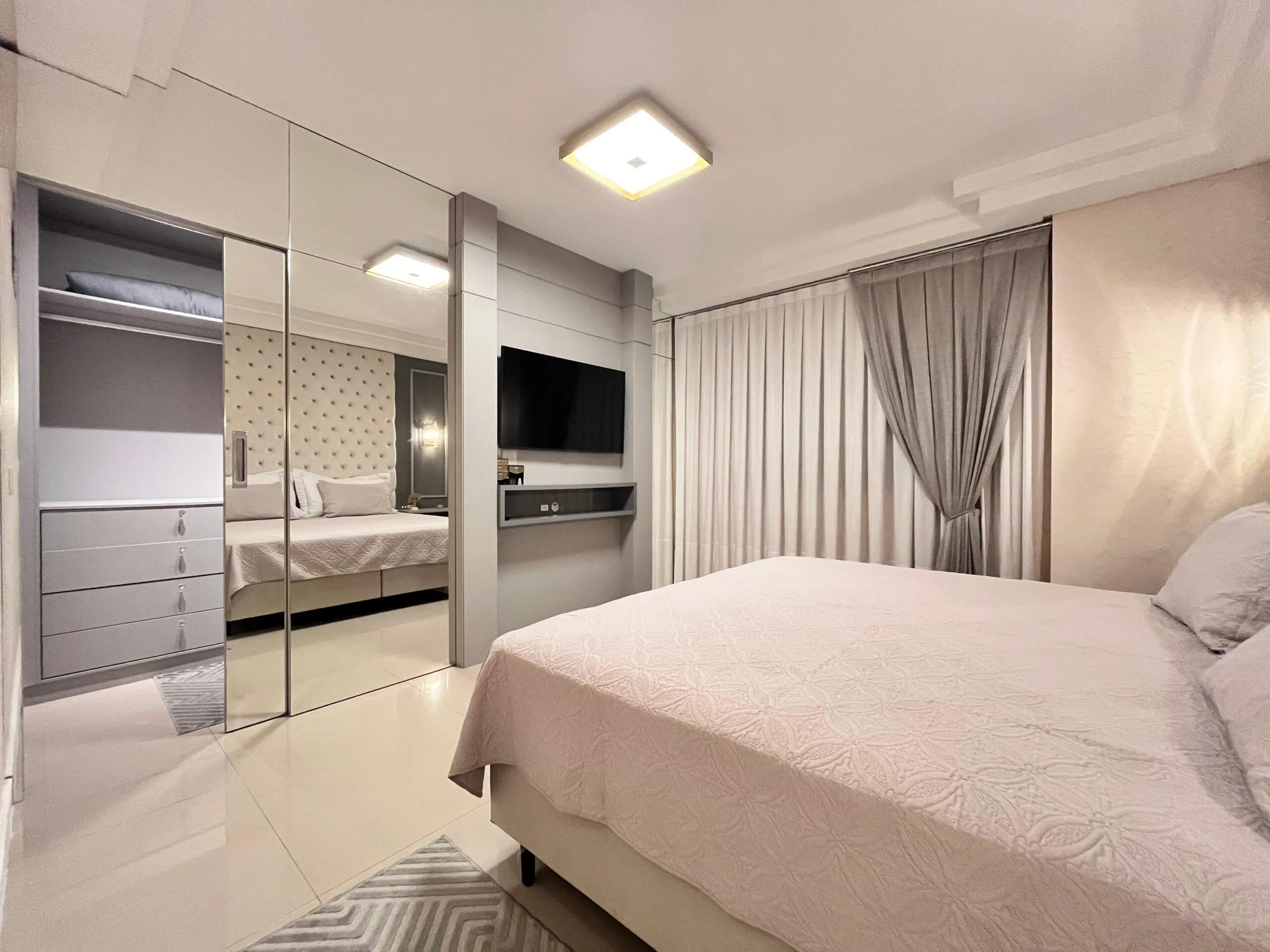 Imagem Apartamento à venda com 319.74m2 por R$ 4.590.000,00