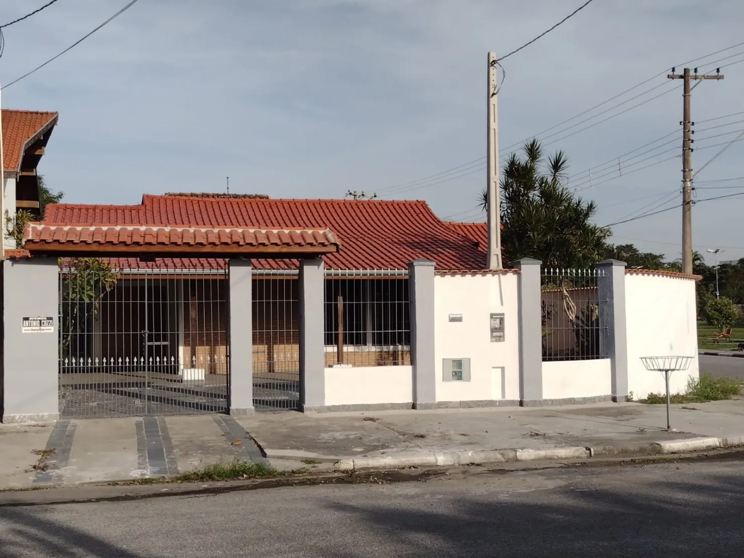 Imagem Casa à venda 3 Quartos, 3 Suites, 4 Vagas, 600M², Jardim Residencial Doutor Lessa, Pindamonhangaba - SP