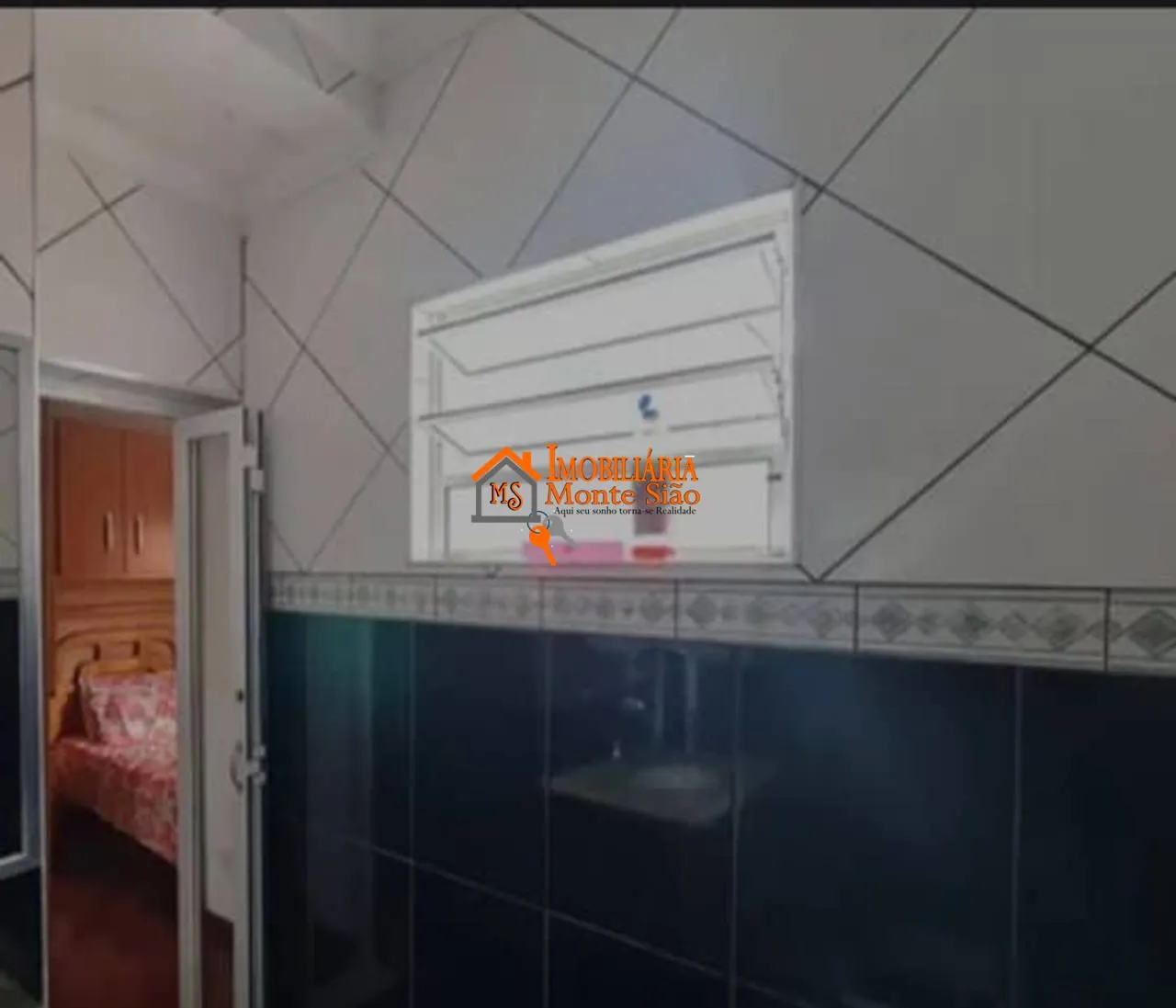 Imagem Sobrado com 4 dormitórios à venda, 250 m² por R$ 1.200.000,00 - Jardim Santa Mena - Guarulhos/SP
