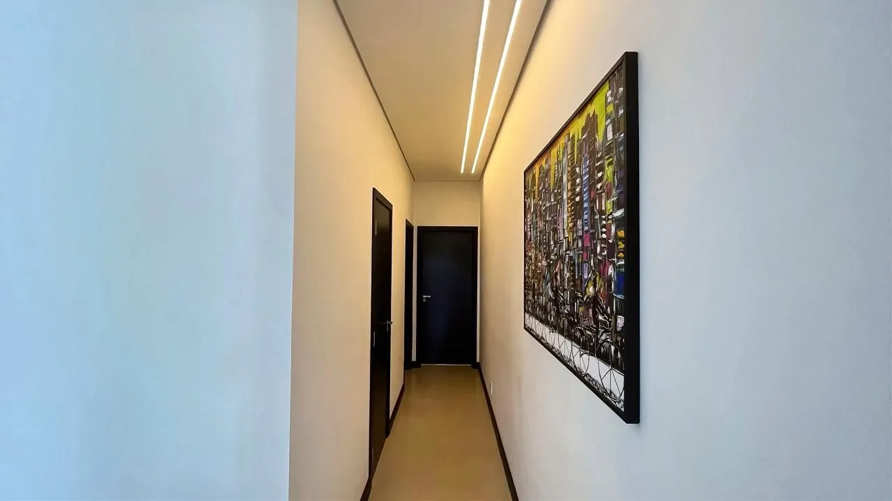 Imagem Casa Moderna com Suíte, Hidromassagem, Jardim e 2 Vagas