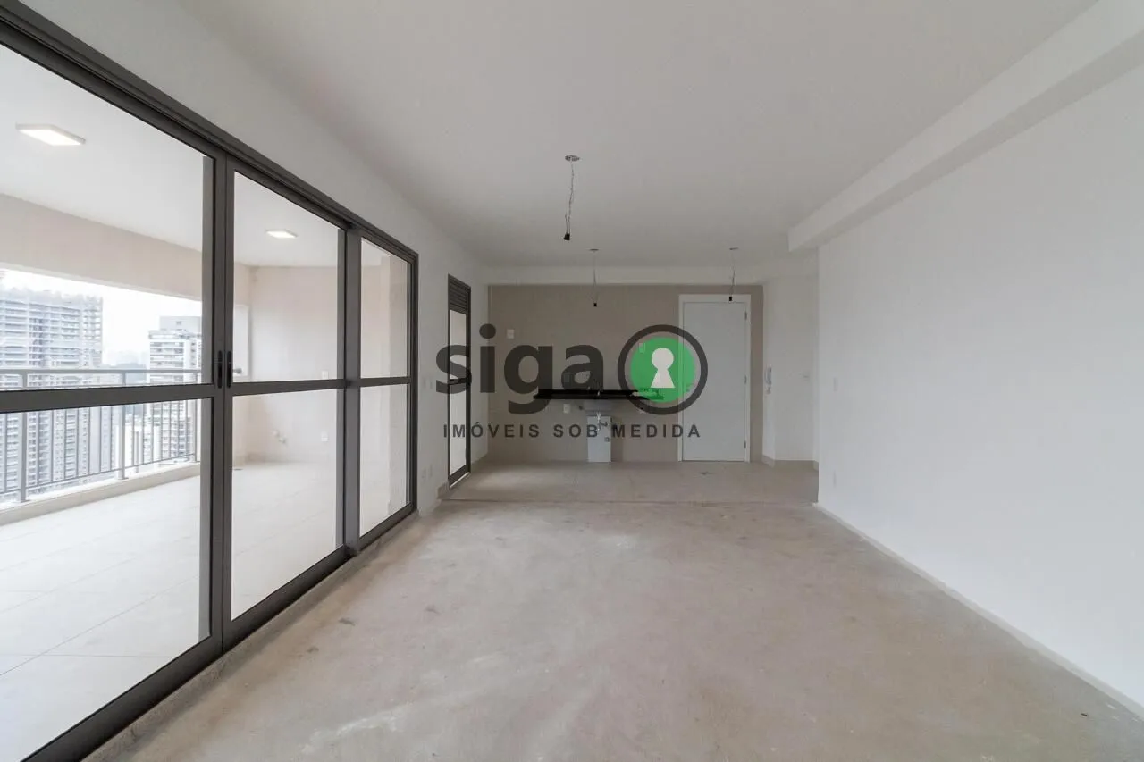 Imagem Apto à venda com 133m² no Butantã, com 3 quartos sendo 2 suítes, 2 vagas Sem Mobília.