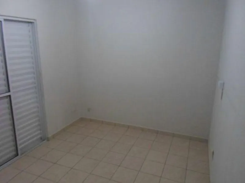 Imagem Excelente Apartamento no Condomínio Mariana.