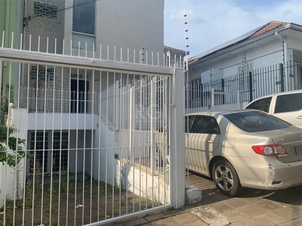 Imagem Casa Comercial com 03 pisos no Bairro Floresta