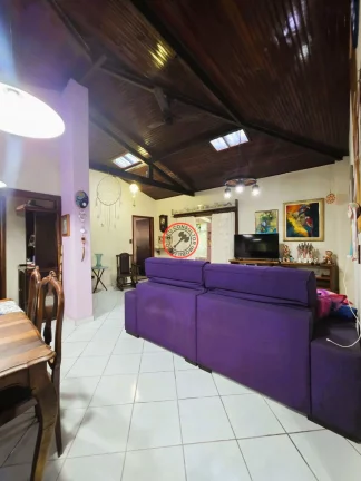 Imagem LINDO SITIO COM 1832 M² COM 2 CASAS PISCINA LINDO GRAMADO ARVORES FRUTIFERAS POÇO ARTESIANNO AREA GORMET PERTO DE TUDO