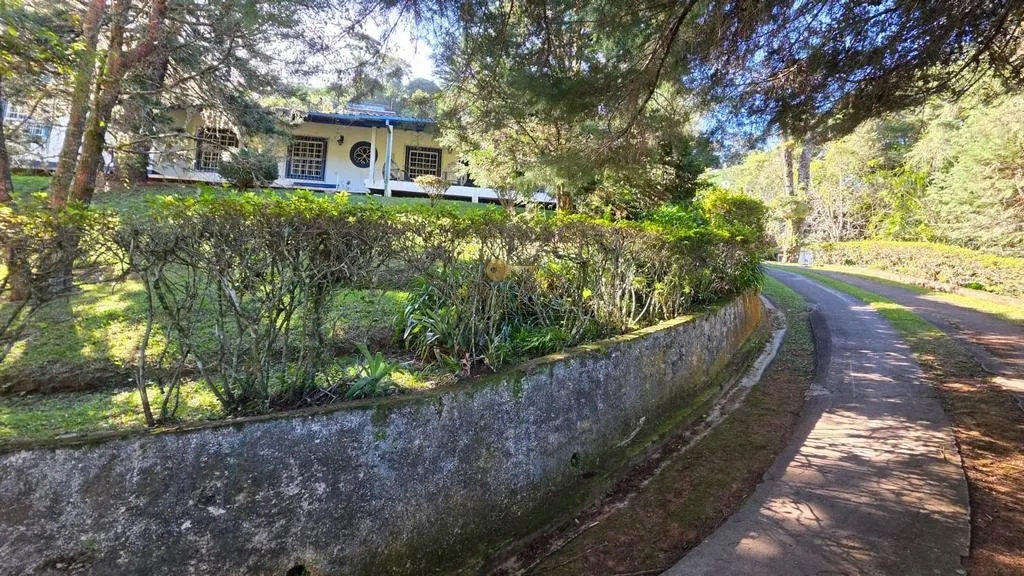 Imagem Casa para Venda em Teresópolis / RJ no bairro Parque do Ingá
