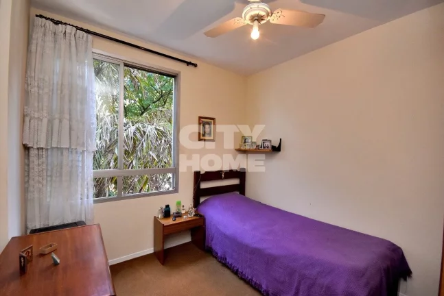 Imagem Apartamento super charmoso com 83m², 3 dormitórios ( 1 suíte ) e 2 vagas na garagem, em rua plana...