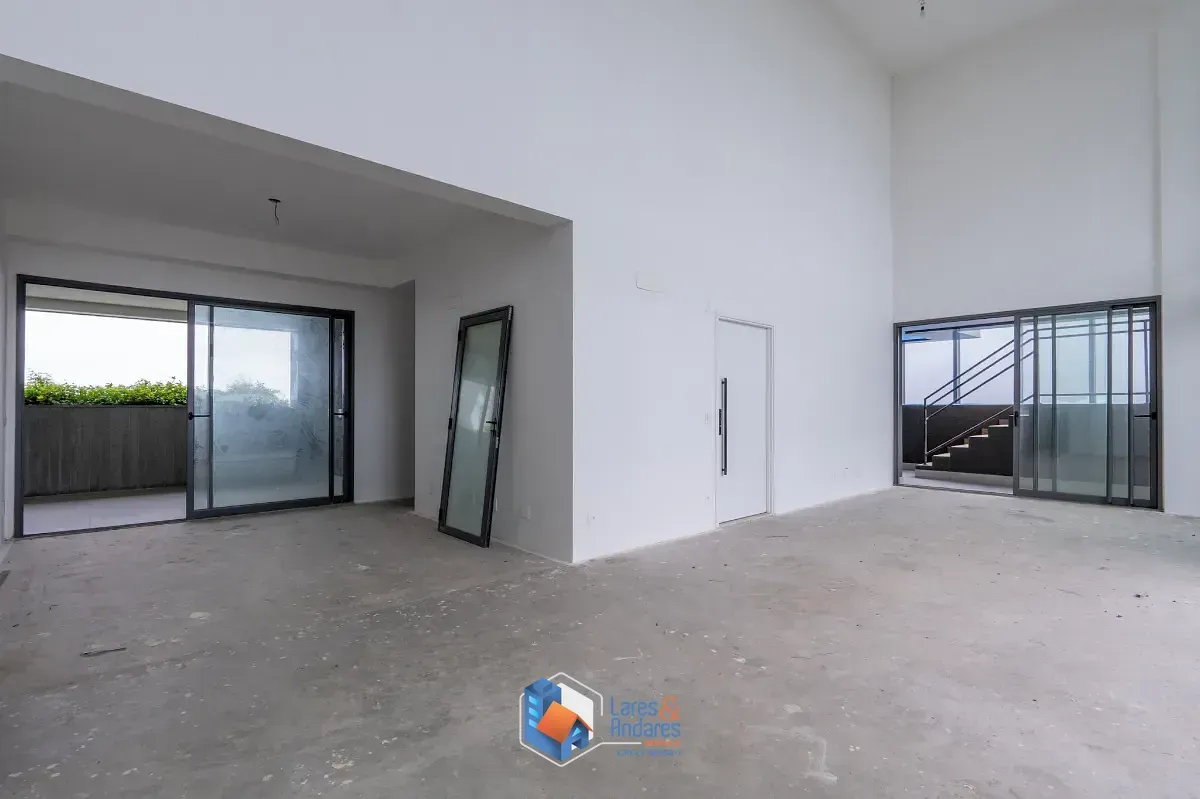 Imagem Duplex para venda em Panamby com 4 quartos, sendo 4 suítes, 422m²