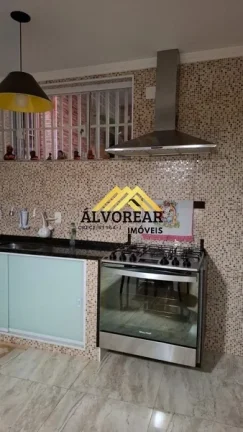 Imagem Lindo e Reformado Sobrado á Venda á 700 mt do metro Praça da Árvore