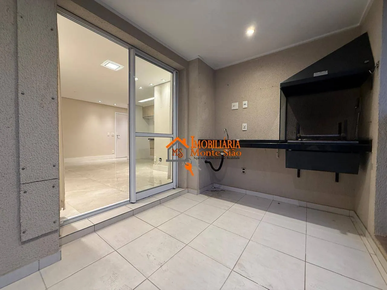 Imagem Apartamento com 2 dormitórios à venda, 68 m² por R$ 680.000,00 - Jardim Flor da Montanha - Guarulhos/SP
