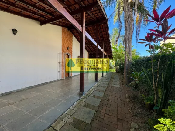 Imagem Casa à venda em Caraguatatuba Martim de Sá 3 quartos, 3 suítes, 1 sala, 3 banheiros, 10 vagas de garagem. 166m² de área.