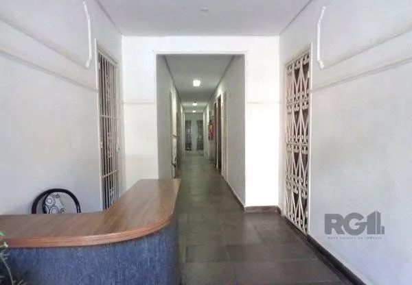 Imagem Apartamento de 2 dormitórios no bairro Cidade Baixa