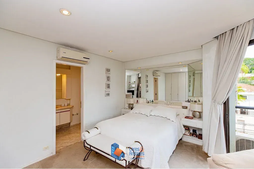 Imagem Apartamento à venda 2 Quartos 2 Suites 2 Vagas 157M² Real Parque São Paulo - SP
