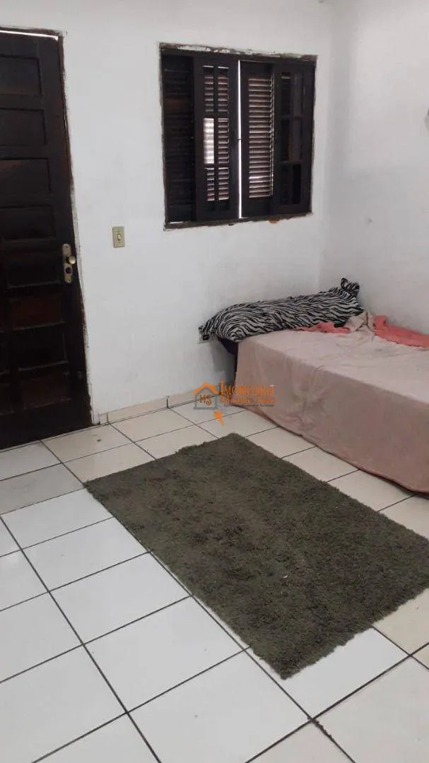 Imagem Sobrado com 3 dormitórios à venda, 180 m² por R$ 480.000,00 - Jardim Paraventi - Guarulhos/SP