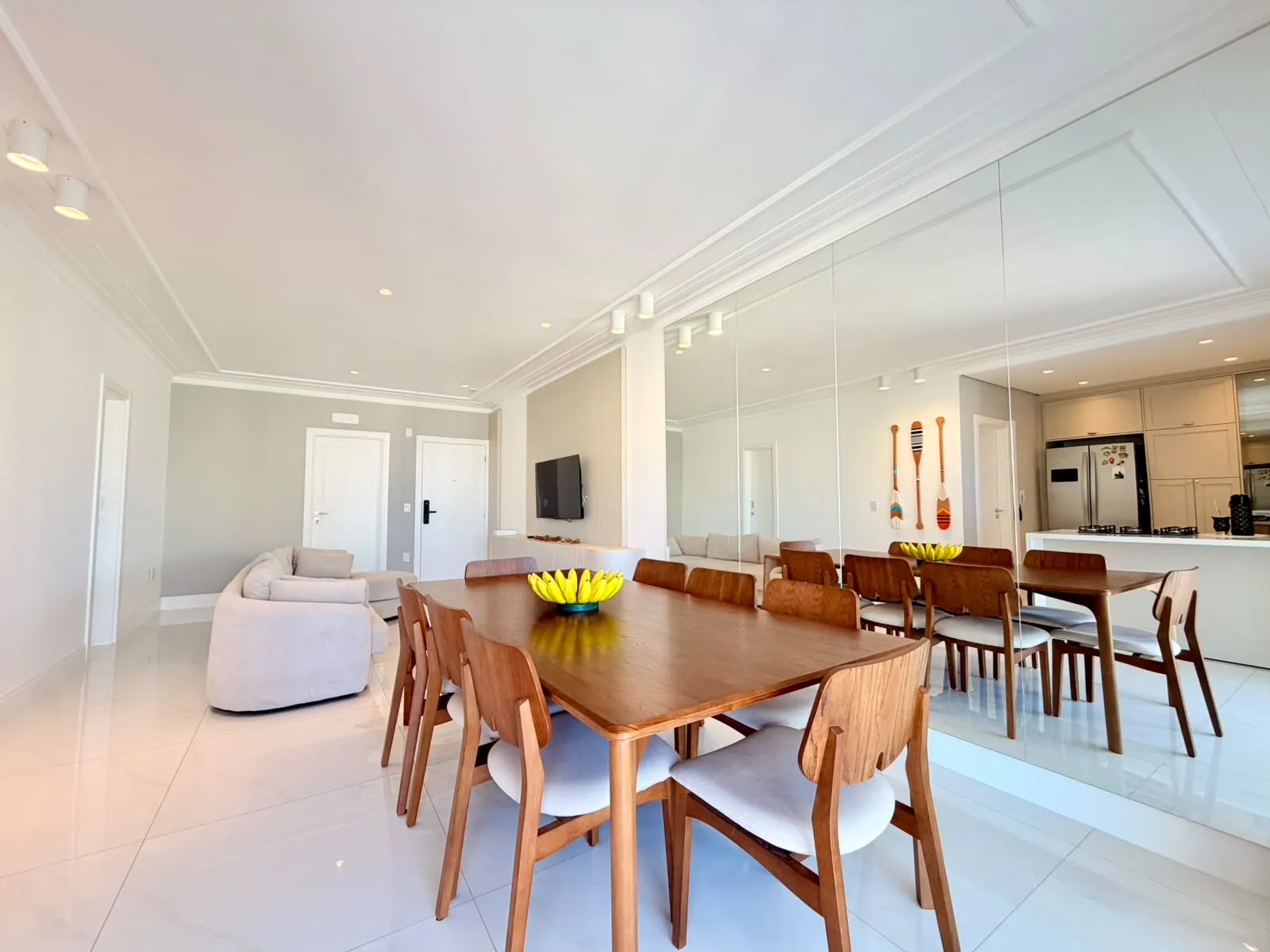 Imagem Apartamento à venda com 160m2 por R$ 3.100.000,00