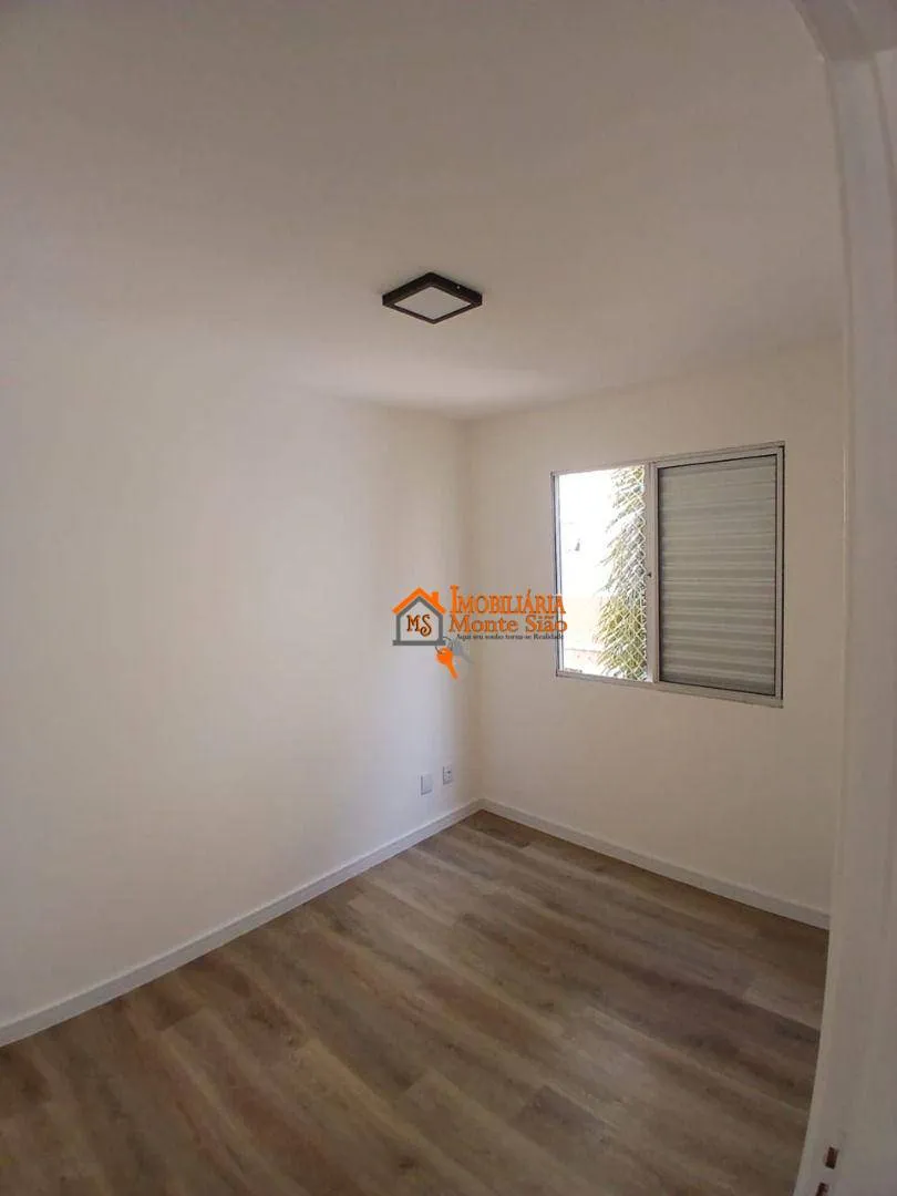 Imagem Apartamento com 2 dormitórios à venda, 45 m² por R$ 240.000,00 - Água Chata - Guarulhos/SP