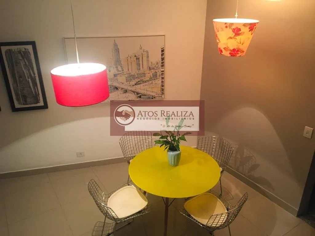 Imagem Oportunidade a Venda na Vila Império. Sobrado de 125m, com 3 dormitórios, sendo 1 suíte, sala, cozinha e 2 banheiros, 2 vagas de Garagens, aceita Financiamento bancários, valor de Oportunidade, R$ 580k, estuda uma proposta de permuta.