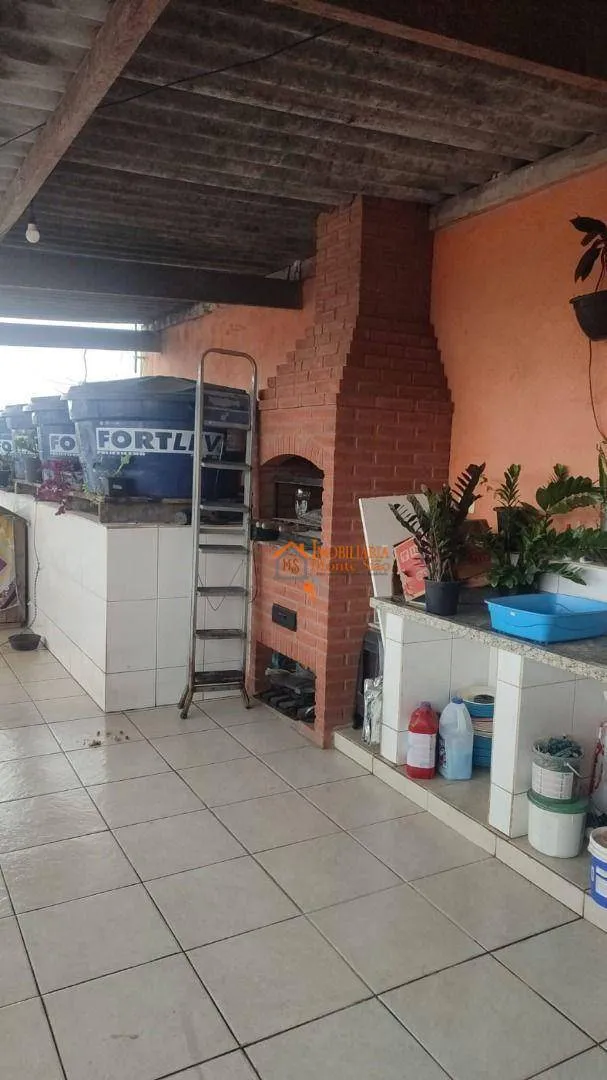 Imagem Sobrado com 5 dormitórios à venda, 250 m² por R$ 530.000,00 - Taboão - Guarulhos/SP