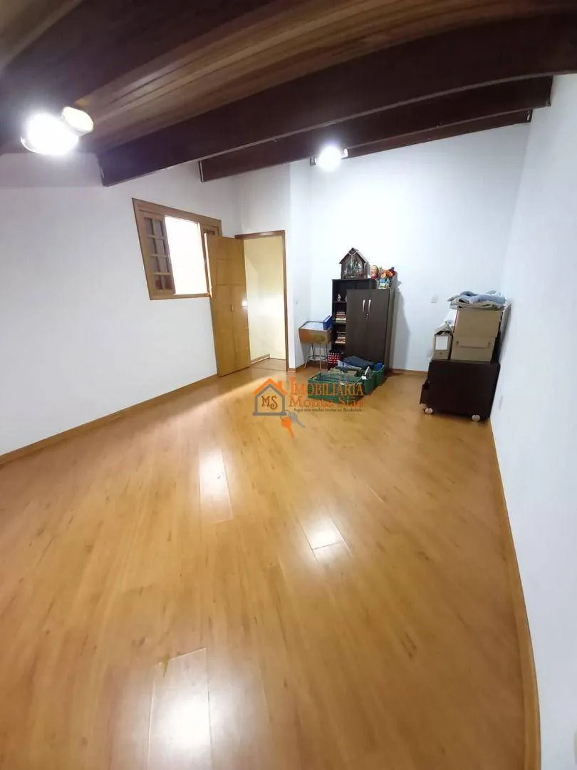 Imagem Sobrado com 3 dormitórios à venda, 200 m² por R$ 1.100.000,00 - Parque Flamengo - Guarulhos/SP