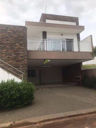 Imagem LINDA CASA EM CONDOMÍNIO EM EXCELENTE LOCALIZAÇÃO