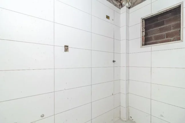 Imagem Conheça este lindo apartamento novo, com 2 dormitorios, e uma área de lazer completa, piscina adulta c/deck e piscina infantil. Á venda Imobiliaria Consulte Imoveis.