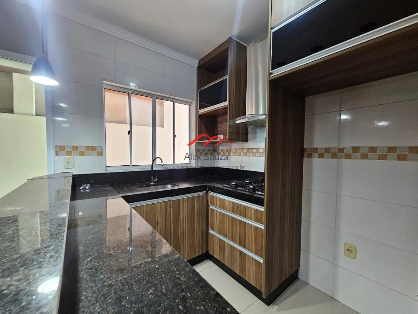 Imagem Casa para Venda em Sumaré, Parque Residencial Salerno (Nova Veneza), 2 dormitórios, 1 suíte, 1 banheiro, 2 vagas