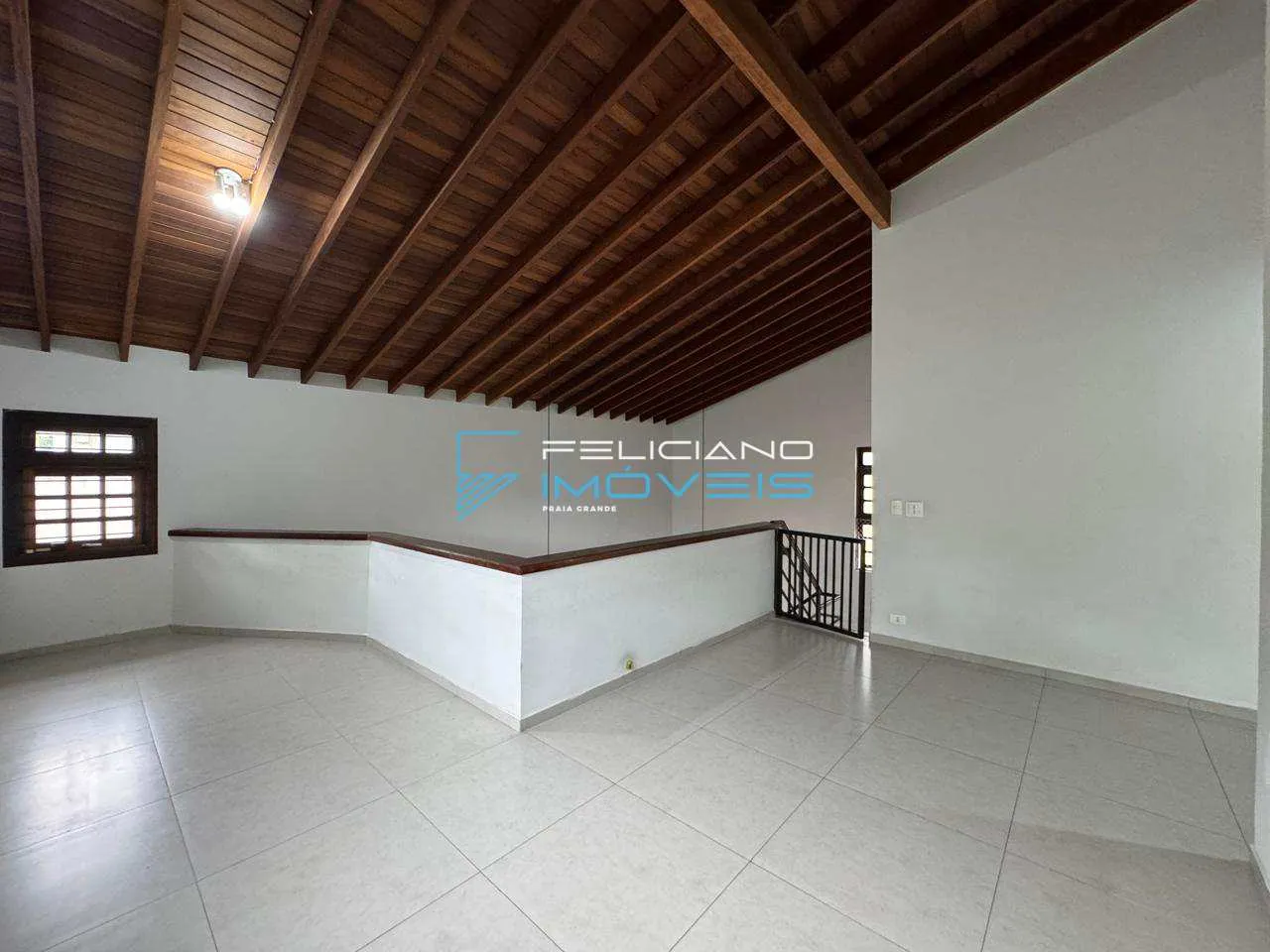 Imagem Sobrado com 4 quartos, Canto do Forte, Praia Grande - R$ 2.85 mi, Cod: 7237