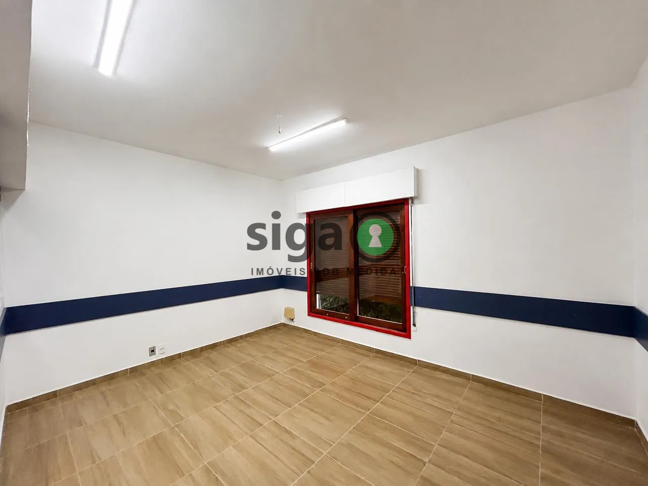 Imagem Casa comercial de 284m² 17 salas e vagas - Chacara Santo Antonio - São Paulo/SP