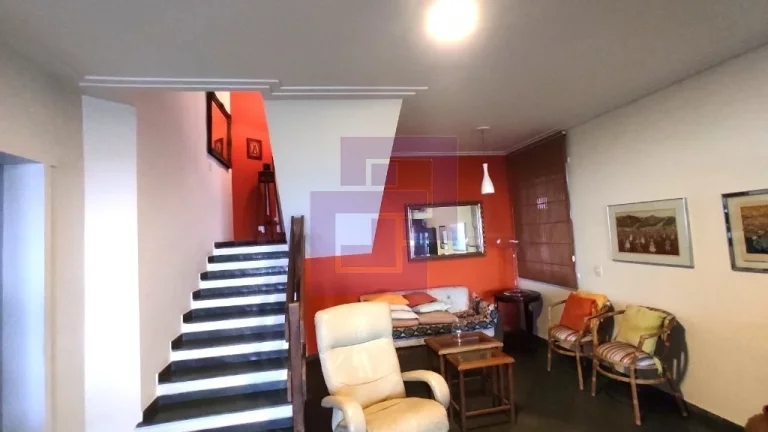 Imagem Casas / Sobrado na cidade de Guarujá