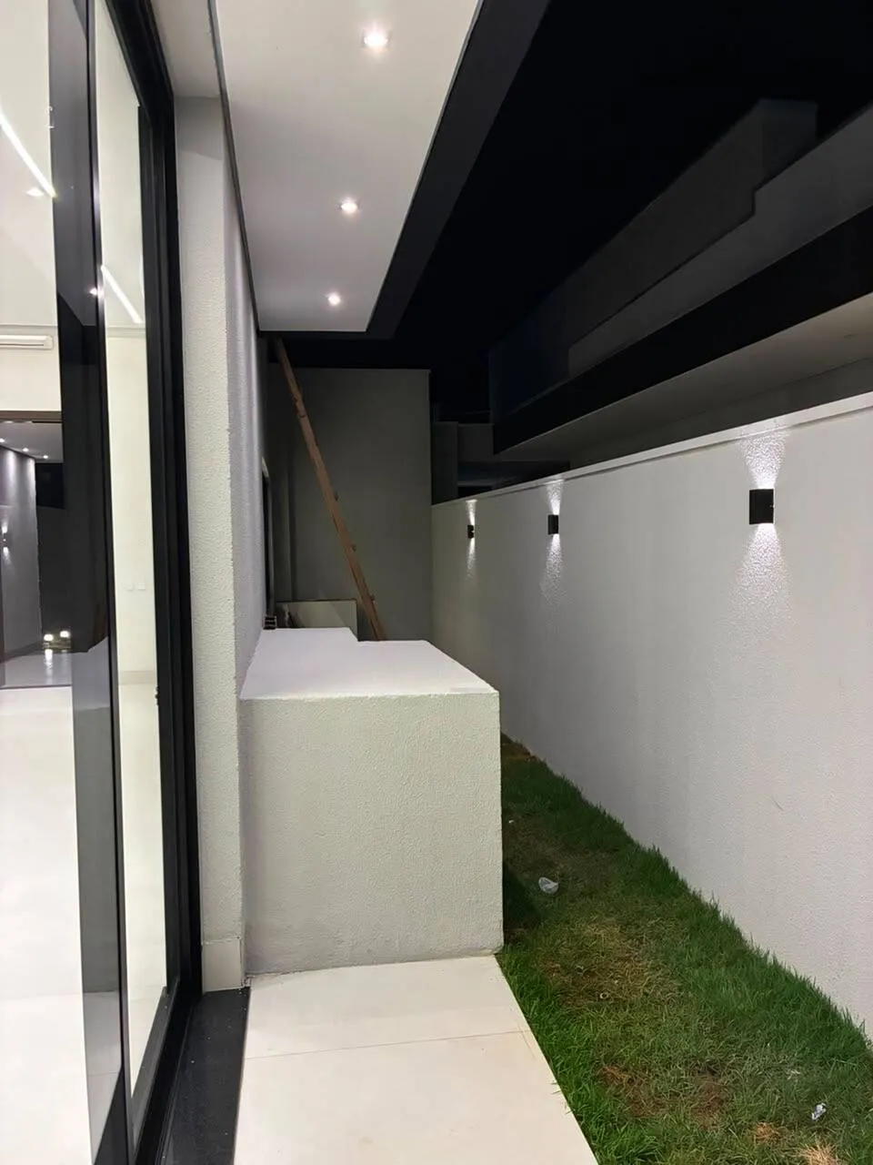 Imagem Casa 3 suítes condomínio brisas