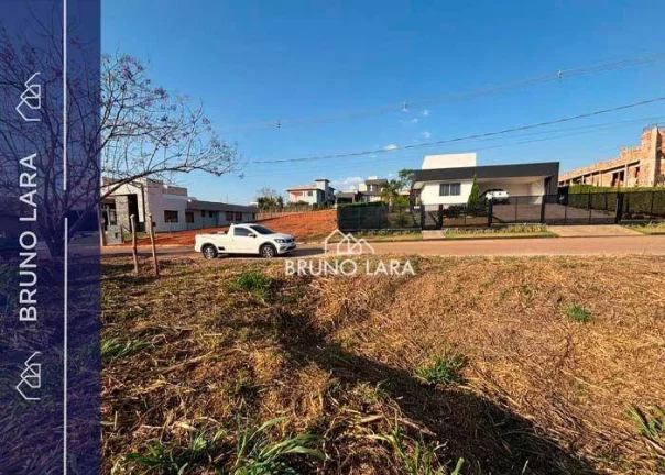 Foto do imóvel Terreno à venda no Condomínio Gran Royalle - Igarapé/MG.