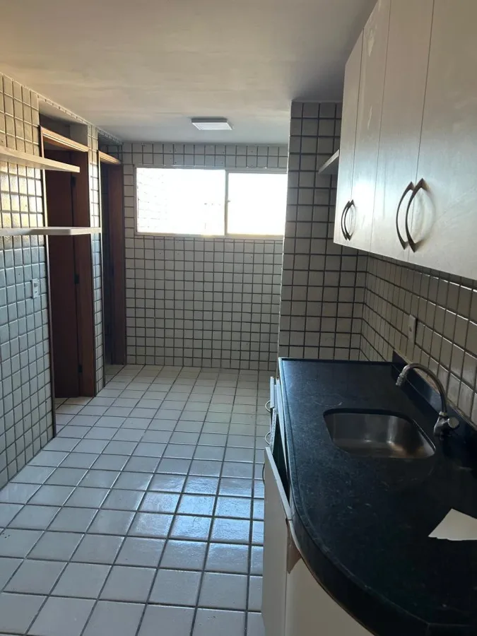 Imagem Apartamento para Venda em Maceió, Ponta Verde, 3 dormitórios, 1 suíte, 2 banheiros, 1 vaga