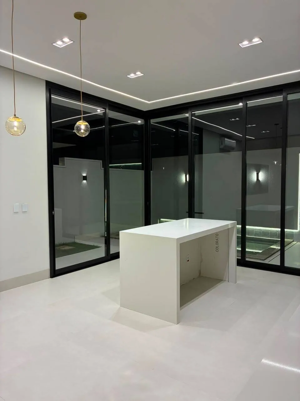 Imagem Casa 3 suítes condomínio brisas