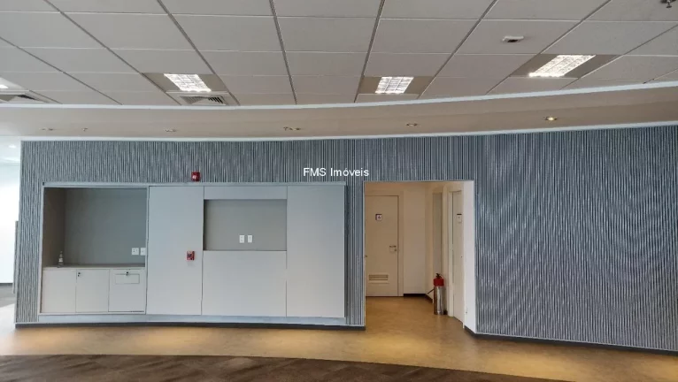Imagem Conjunto Comercial em Pinheiros - 14 vagas, 528m² - Locação em São Paulo.