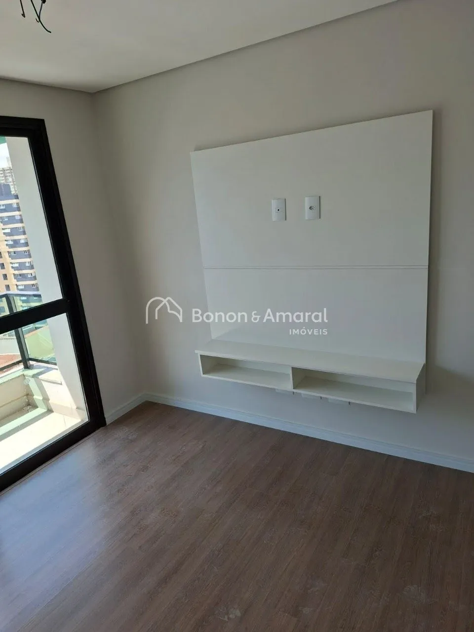 Imagem Seu novo lar no Botafogo: 72m², andar alto e lazer de clube
