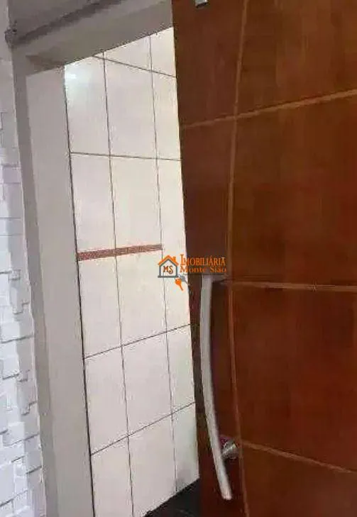 Imagem Casa com 2 dormitórios à venda, 100 m² por R$ 530.000 - Parque Continental I - Guarulhos/SP