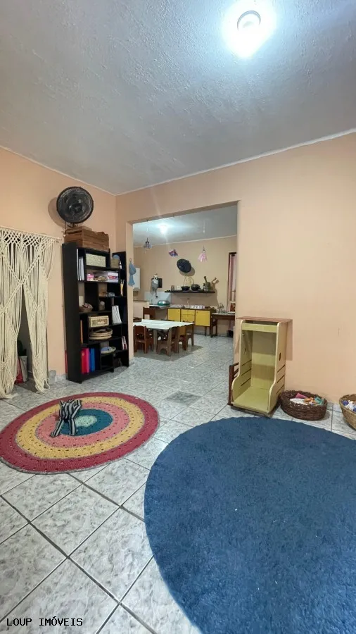 Imagem Casa para Venda em Fortaleza, Fátima, 5 dormitórios, 1 suíte, 2 banheiros, 3 vagas