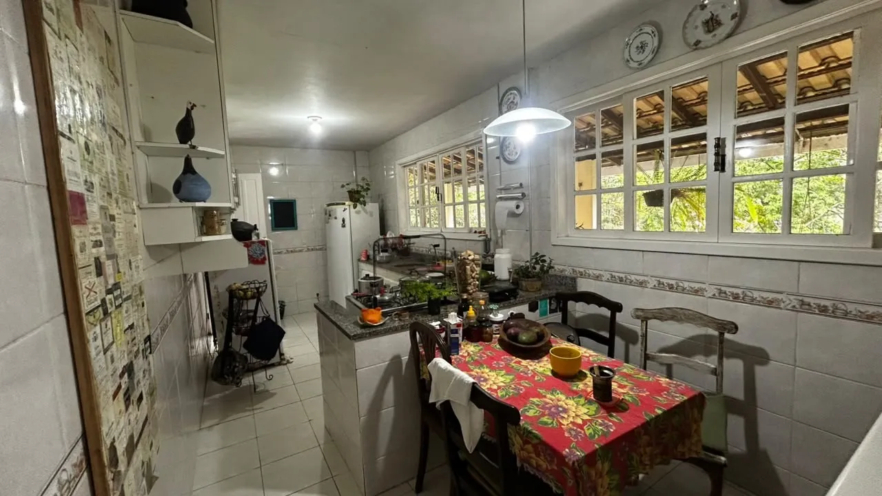 Imagem Casa em Condomínio para Venda em Petrópolis / RJ no bairro Itaipava